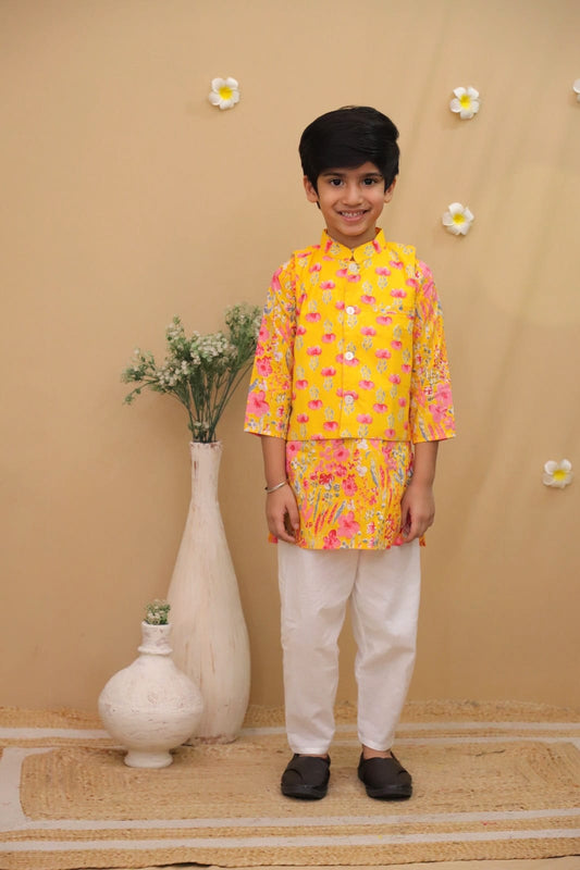 3-pic Jacket Set For Boy in Wholesale